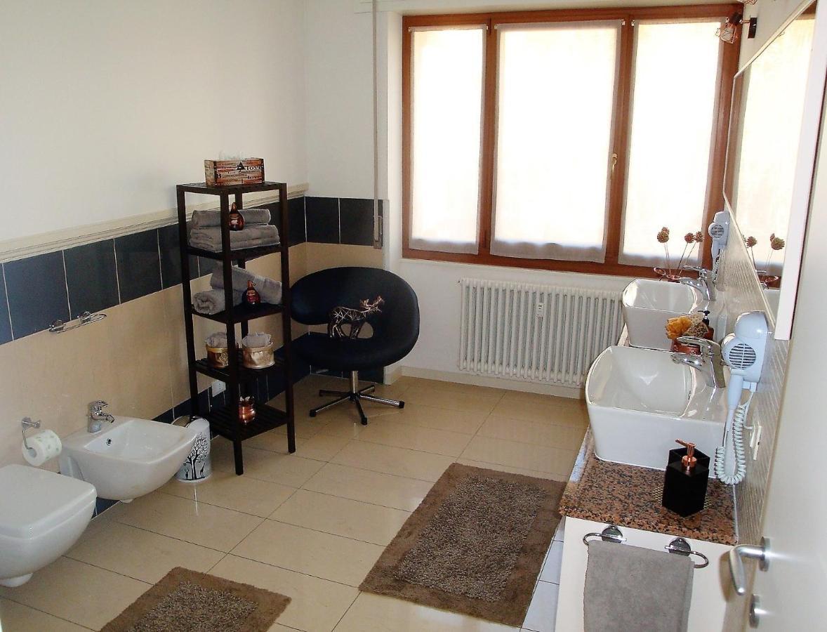 Appartement Lucini Ai Portici à Tirano Extérieur photo